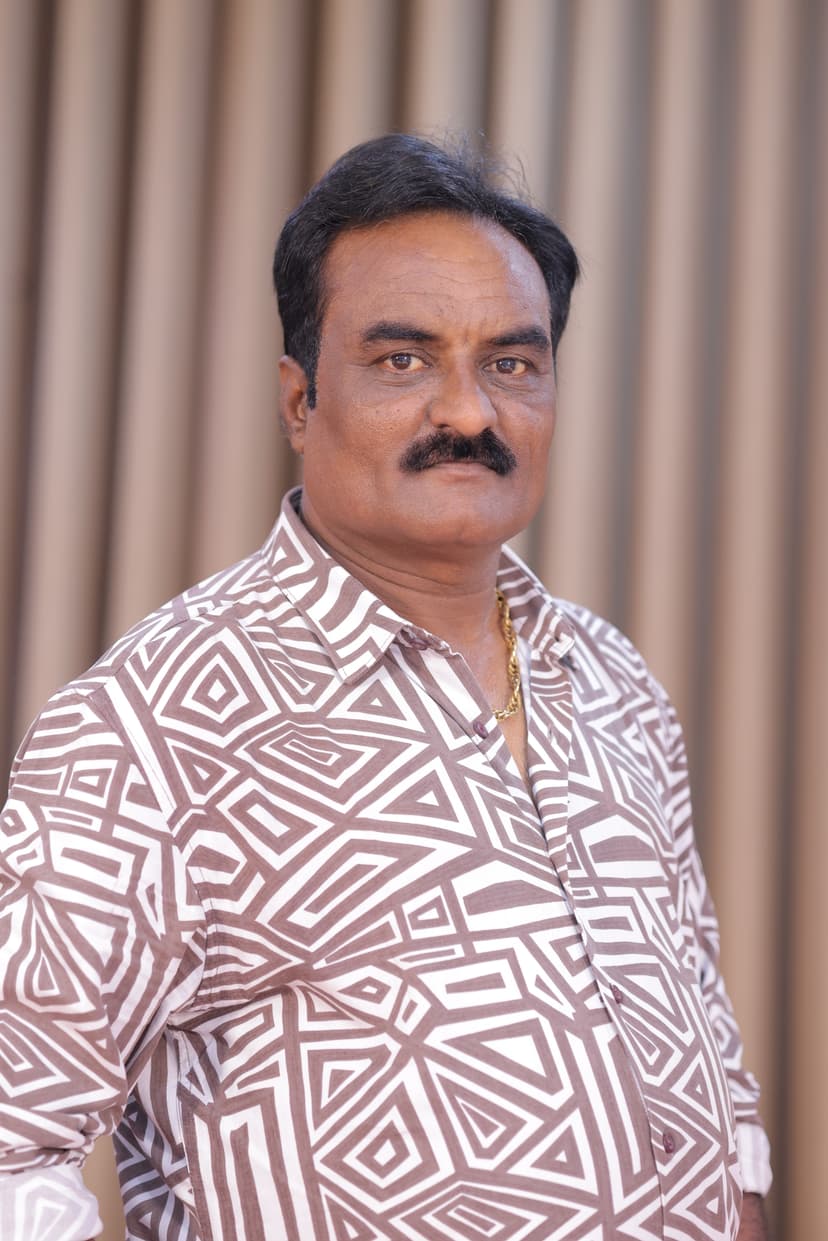 Ashvinbhai Isalaniya - Custom Furniture Maker in Morbi